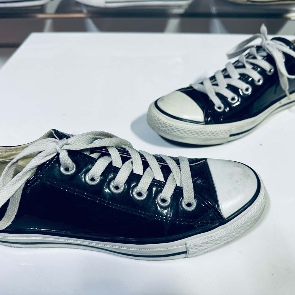 Converse 90s Vintage Patent Leather Black Low-Top Sneakers